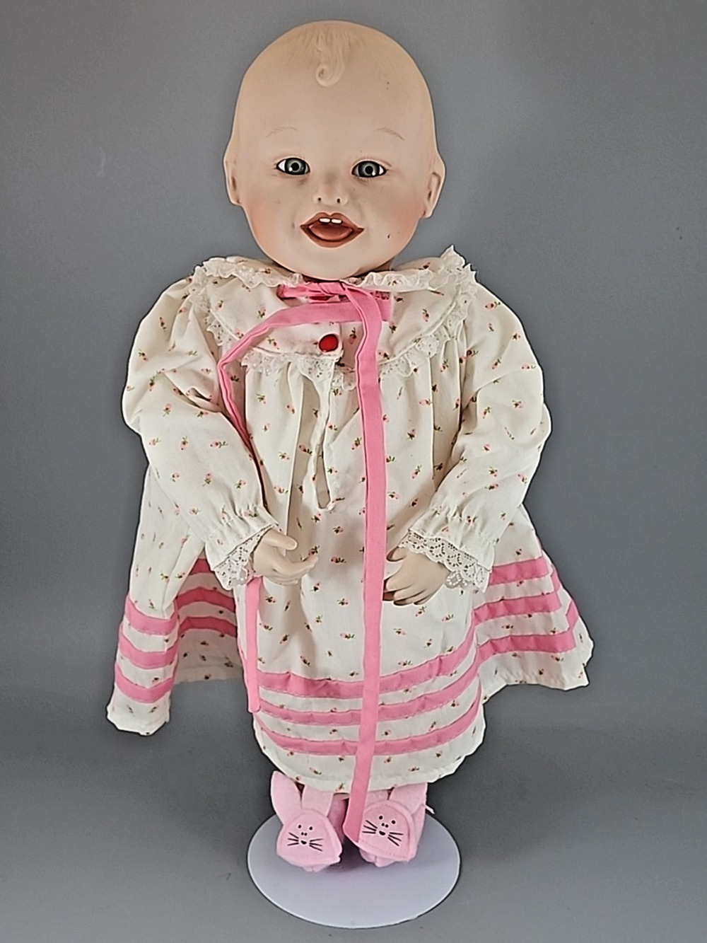 Sarah by Yolanda Bello Ashton Drake Edwin M Knowles Original Porcelain Baby Doll